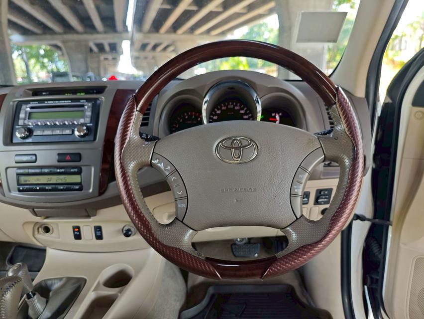 Toyota Fortuner 3.0 V Exclusive 4WD AT ปี 2007 12