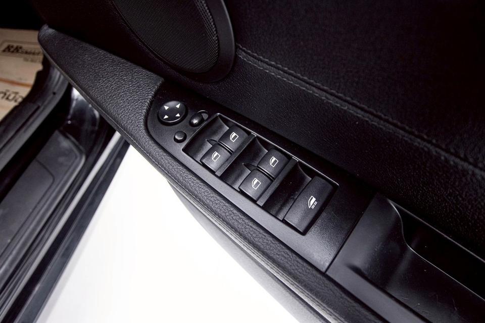 รหัสรถ 1D686 BMW Z4 2.5 SDrive23i 2013 10