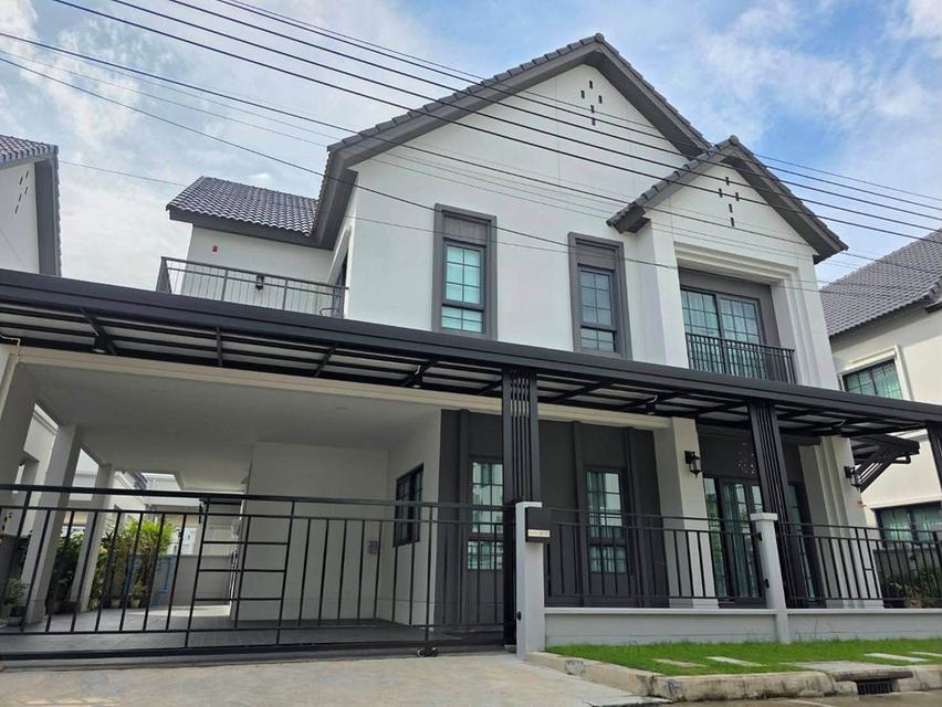 U1487 ให้เช่าบ้านเดี่ยว 2 ชั้น หมู่บ้าน Centro บางนา บ้านหรู พร้อมเฟอร์ในบ้าน ทำเลดีเดินทางสะดวกเข้าออกได้หลายทาง 1