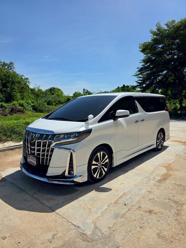 Toyota ALPHARD 2.5SC PACKAGE สีขาว ปี 2022 ไมล์ 67,000 กม.