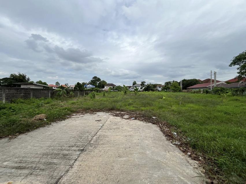 ขายที่ดินเปล่า ติดถนนอุทยาน (อักษะ) เดินทางได้ทั้ง ถนนพุทธมณฑลสาย 3 - ถนนพุทธมณฑลสาย 4 ขนาดที่ดิน 2 ไร่ 92.5 ตรว. 992.5 ตารางวา หน้ากว้างติดถนน 28 ม. 12