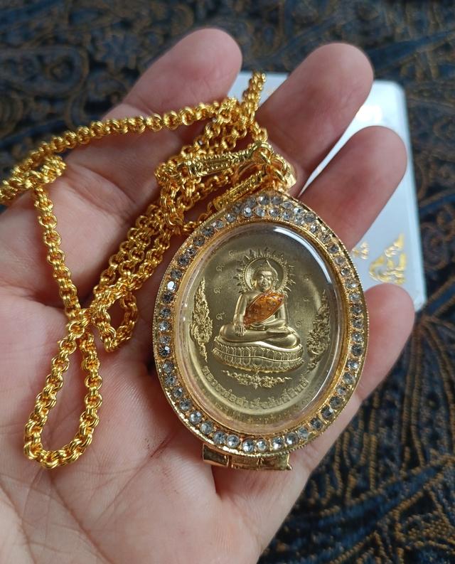 หลวงพ่อสำเร็จศักดิ์สิทธิ์ รูปที่ 2