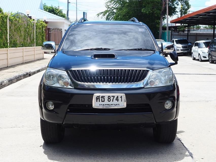 TOYOTA FORTUNER 3.0 V 4WD ปี 2005 เกียร์AUTO 4X4 สภาพนางฟ้า