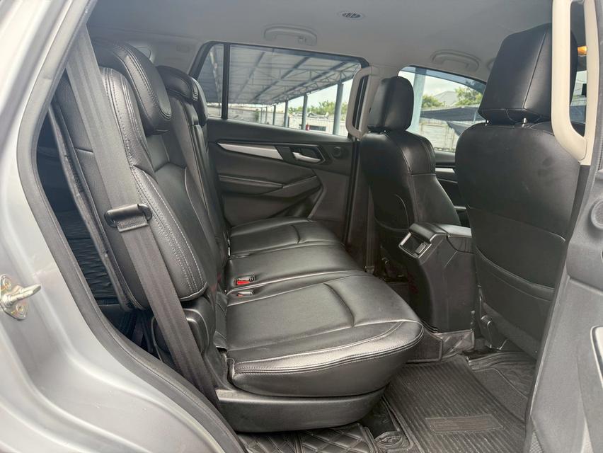 Isuzu MU-X 1.9Active ปี22 11