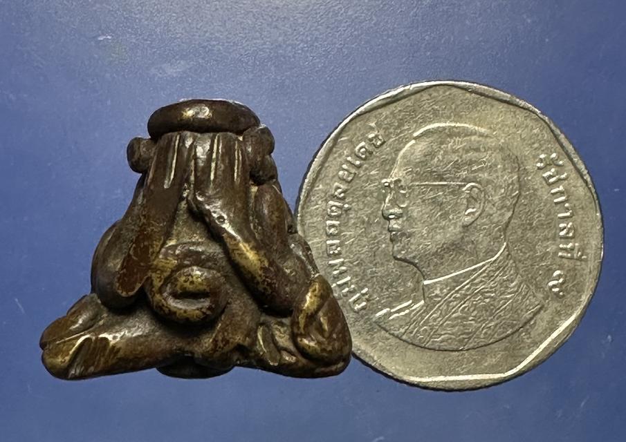 พระปิดตาเนื้อทองผสม ยันต์ยุ่ง เก่าเข้มขลัง ไม่ทราบที่ 7