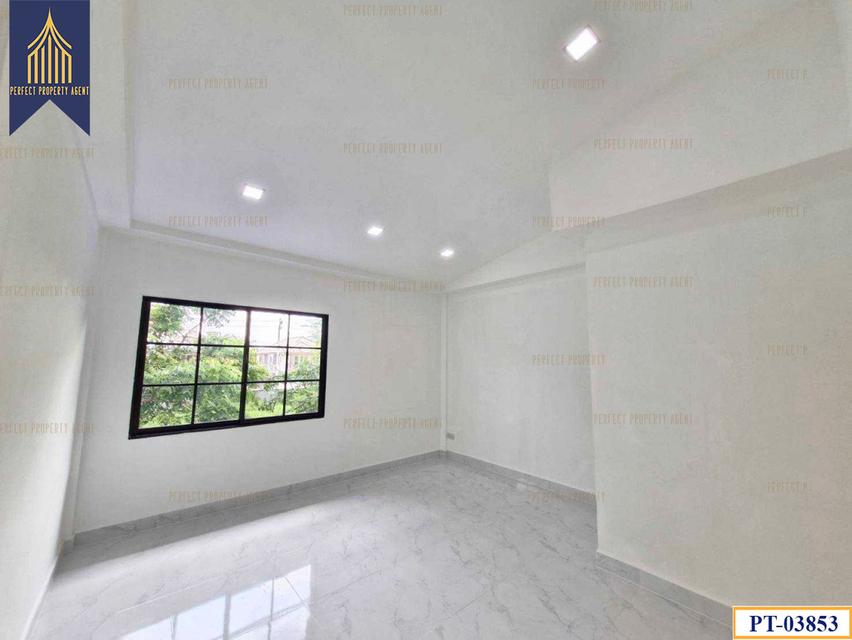 ขายทาวน์เฮ้าส์ แคทลียา ตกแต่งใหม่ หทัยราษฎร์ ฟรีโอน 11