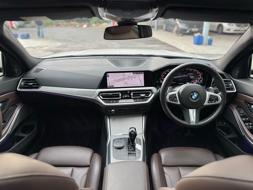 BMW 330e M Sport G20 ปี 2020สีขาว เกียร์ออโต้📌เลขไมล์ 94,700 กม.💰ราคา 990,000 บาท รูปที่ 15