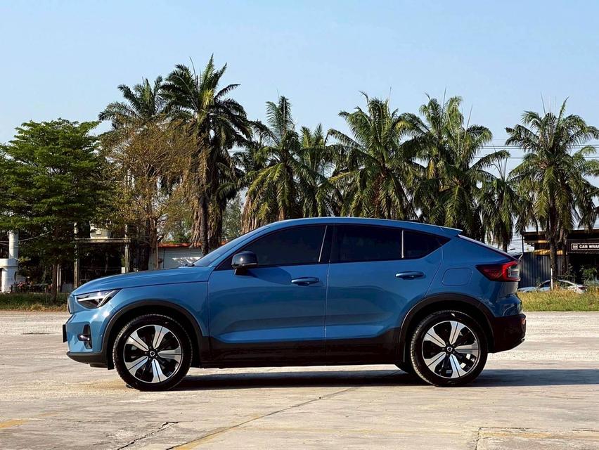 Volvo C40 Recharge Pure Electric ปี 2022 จด 2023 รถหรูสภาพใหม่ป้ายแดง แต่ถูกกว่า 1.7 ล้านบาทเลย คุ้มมากๆ รูปที่ 5