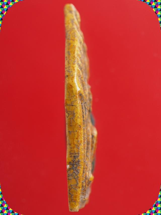 z86.พระขุนแผนกระเบื้องเคลือบ พระเครื่อง 3