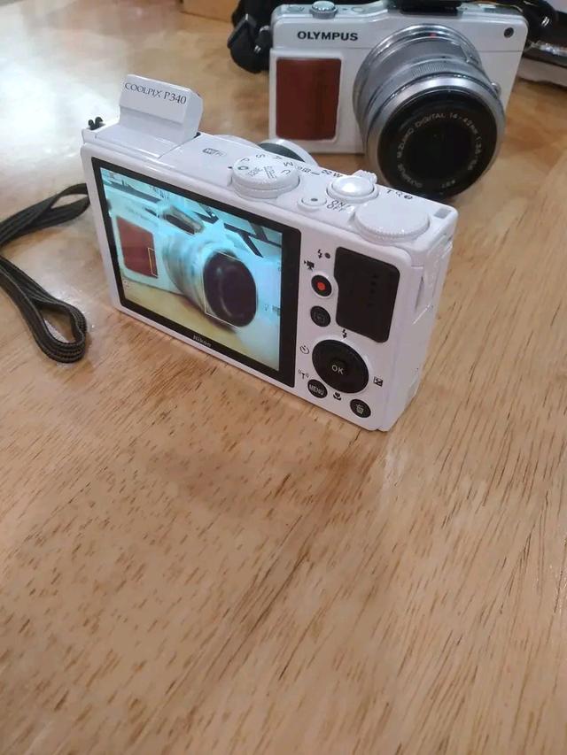 ขายกล้องมือสอง Nikon 2