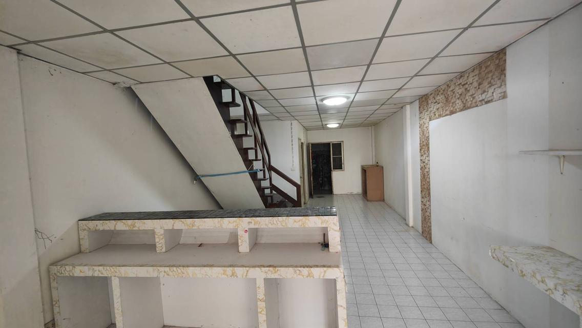 ให้เช่าทาวเฮาส์หมู่บ้านเฟริสโฮม(โครงการโนเบิลโฮม) 3