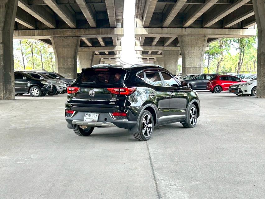 ขายรถ MG ZS 1.5X sunroof ปี 2018 สีดำ เกียร์ออโต้ 4