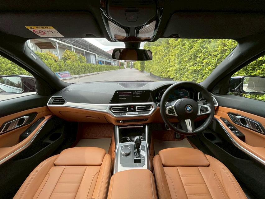ขาย BMW 320d Msport ปี21 12