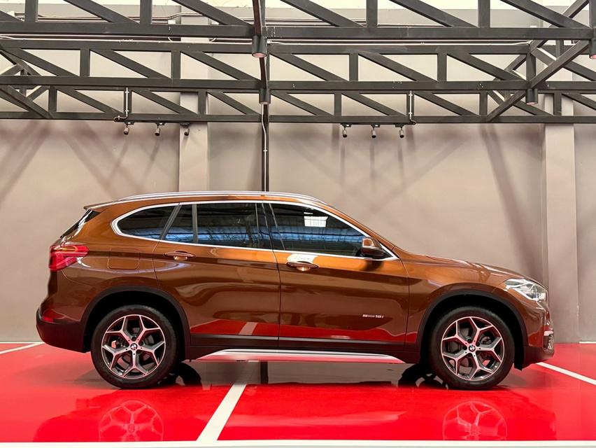 2017 BMW X1 F48 รถออกศูนย์ BMW THAILAND รถสวยสภาพสมบูรณ์พร้อมใช้งาน รถวิ่งน้อย เข้าศูนย์ทุกระยะ รถไม่เคยมีอุบัติเหตุครับ รูปย่อยที่ 2