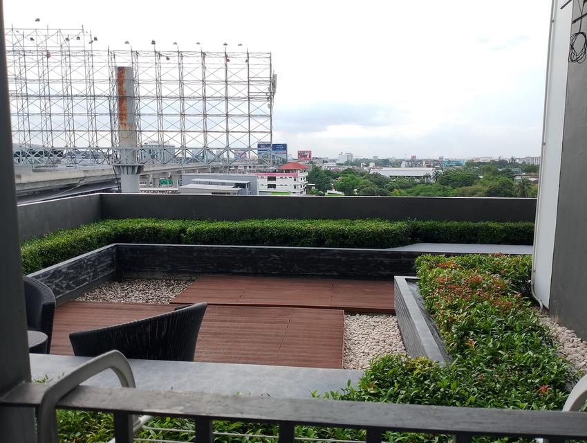 คอนโด 30 ตร.ม.ดีคอนไพล์มรัตนาธิเบศร์ 5