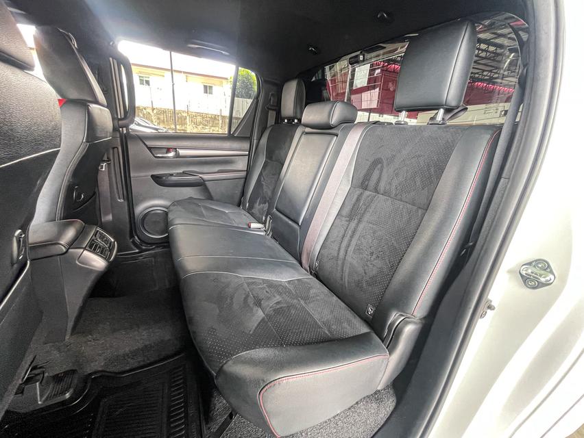 ขาย Toyota Revo 2.8GR Sport 4wd ปี23 15