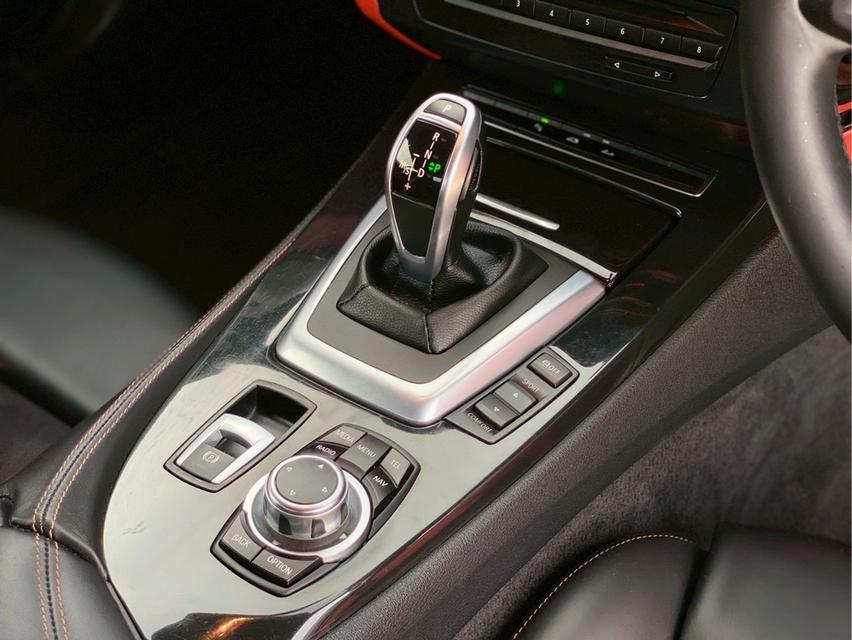 รหัสรถ PBG9999 BMW Z4 sDrive20i M Sport ปี2013 17