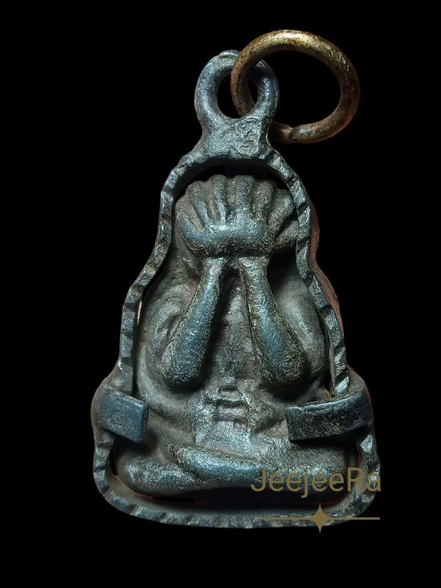 พระปิดตาเนื้อสำริดพ่อทาวัดพะเนียงแตก