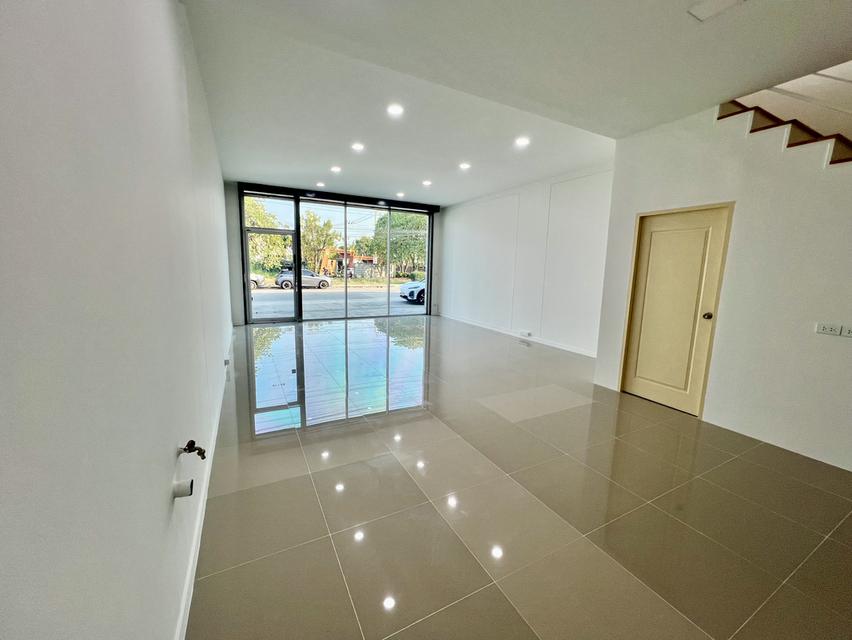 ขายอาคารพาณิชย์ 3 ชั้น ซอยกันตนา บางใหญ่ นนทบุรี 18