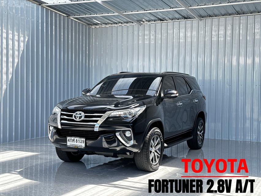 Fortuner 2.8V เครดิตดีฟรีดาวน์ได้