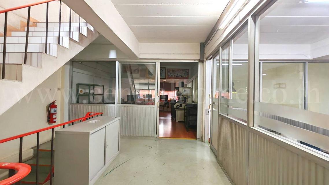 อาคารพาณิชย์ 4 ชั้นครึ่ง 2 คูหา ถนนพหลโยธิน (รังสิต - นวนคร) ใกล้ตลาดไท ถูกมาก 6