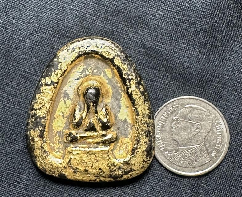 พระปิดตา เนื้อผงคลุกรักทองเดิมไม่ทราบที่