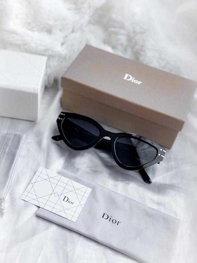 แว่นกันแดดDior 12