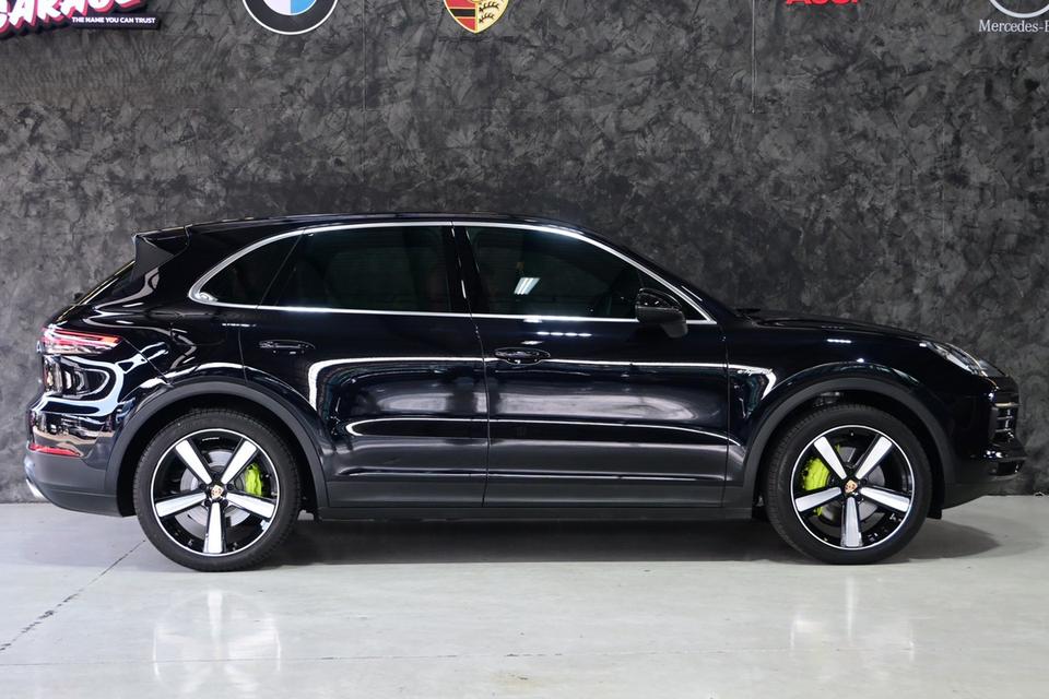 รหัสรถ JRS9431 Porsche Cayenne E Hybrid 2019 รูปย่อยที่ 4