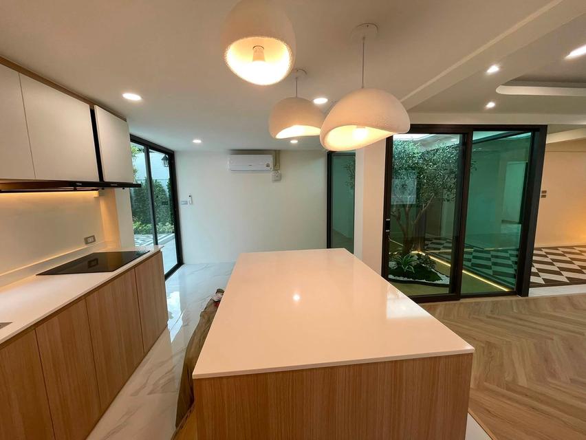 ขายบ้านเดี่ยว3 ชั้น โซนลาดพร้าว ย่านโชคชัย 4 นาคนิวาส ลาดพร้าว-วังหิน 9