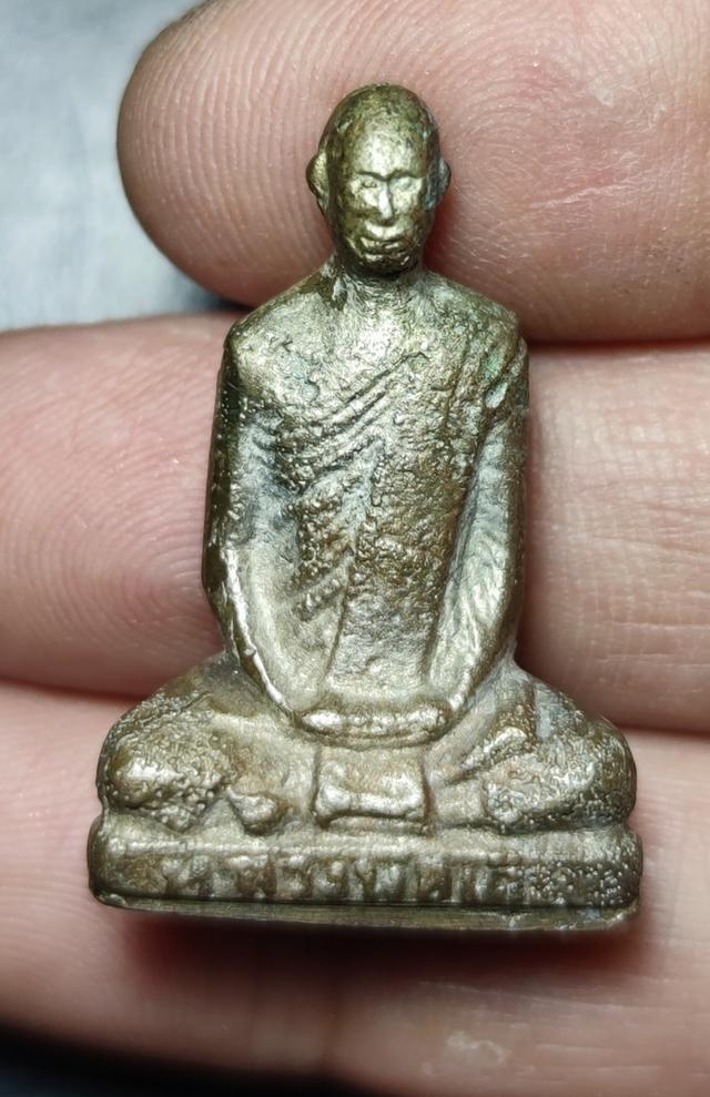 หลวงพ่อเดิม 081-457-5385