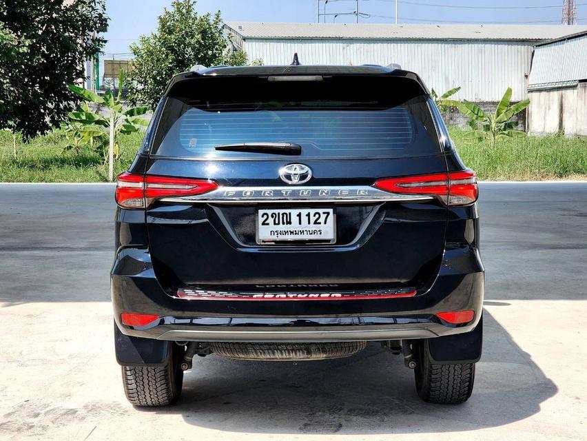 ขาย Toyota Fortuner 2.4G ปี20 6