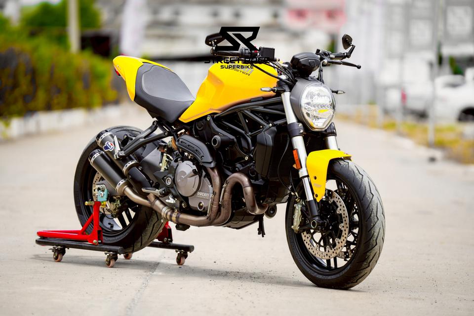 Monster 821 | ปี 2018 | สีเหลือง Performance จากโรงงาน (สีหายาก!) ไมล์แท้เพียง 3,000 กม. เท่านั้น — สภาพสวยกริ๊บ 💛