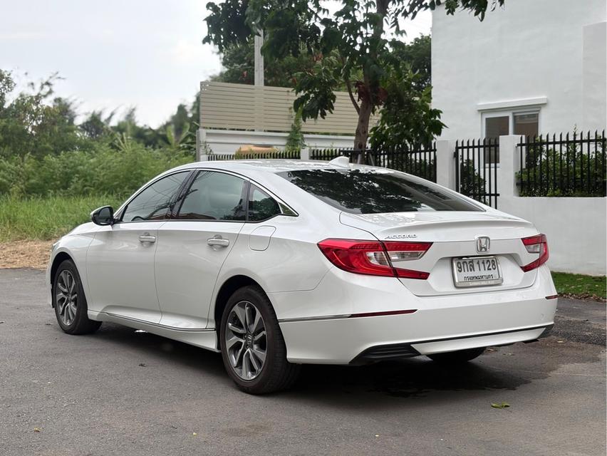 Honda accord  12
