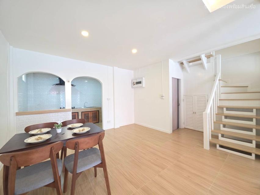 หมู่บ้านบุศรินทร์ พระยาสุเรนทร์ 40 6