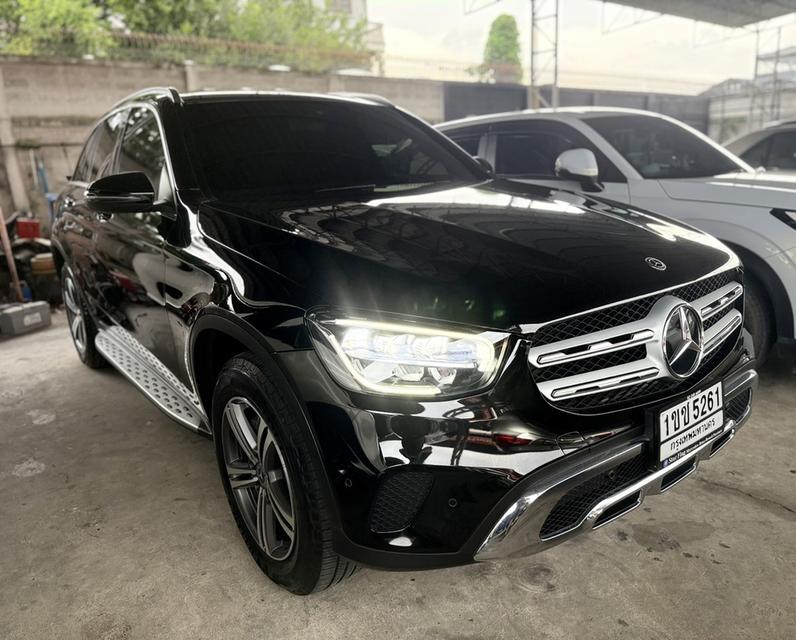 (แจ้งรหัสรถ AP5261) Benz GLC 220D Avant-garde 2020