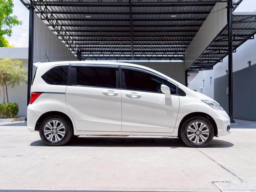 Honda Freed 1.5 EL ปี 2012 จด 15 รูปที่ 7