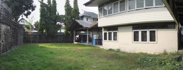 ขายที่ดินพร้อมบ้านย่านสุทธิสารวินิจฉัย  ดินแดง  กทม. 2