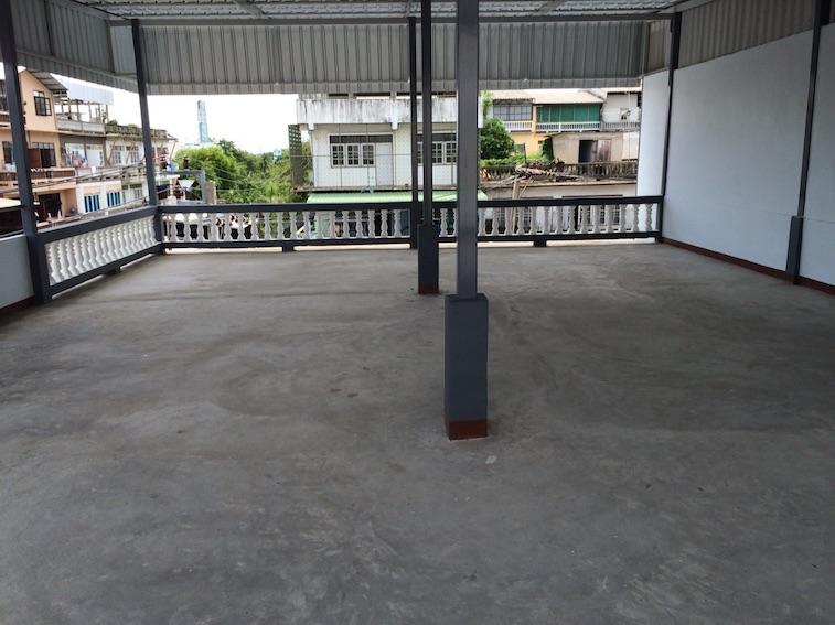 ขายอาคารพาณิชย์ 3.5 ชั้น 6.8 ล้าน ทำโรงงานได้ กว้าง 8 เมตร ลึก 28 เมตร ซอยกาญจนาภิเษก8 บางแค ทำเลดีเป็นห้องหัวมุม จอดรถได้ 3 คัน 6