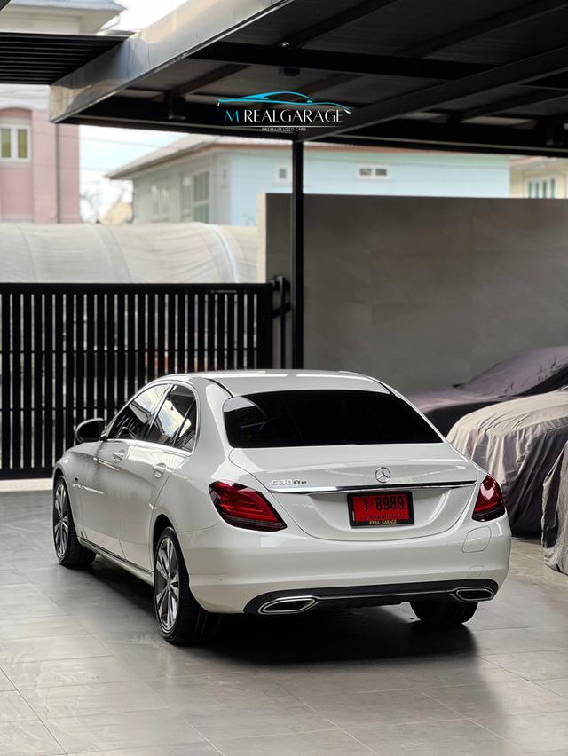 Benz C300e 12
