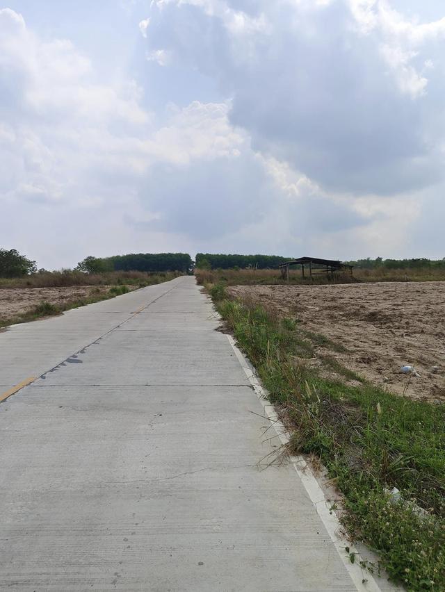 ขายที่ดินมาบยางพร 3 ไร่ ติดถนนคอนกรีต ใกล้นิคมจีน-8กม. อ.ปลวกแดง ระยอง