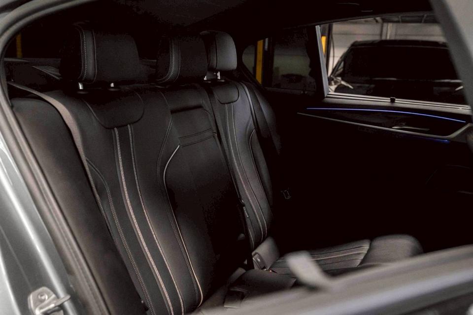 รหัสรถ 67GG6505 " BMW 520d G30 (LCI)แท้ๆ 2025 20