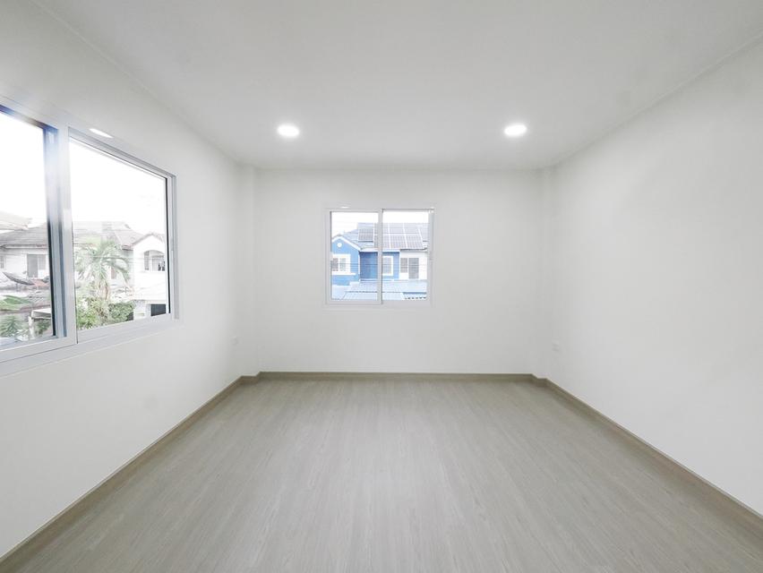 ขายราคาพิเศษ บ้านเดี่ยว 2 ชั้น ขนาด 80.3 ตรว. 3นอน 3น้ำ ม.อู่ทองเพลส2 ถนนเมน ฟังชั่นดีเยี่ยม พร้อมเฟอร์ รีโนเวทใหม่ทั้งหลัง [เปียร์นนท์-ลำลูกกา] 13