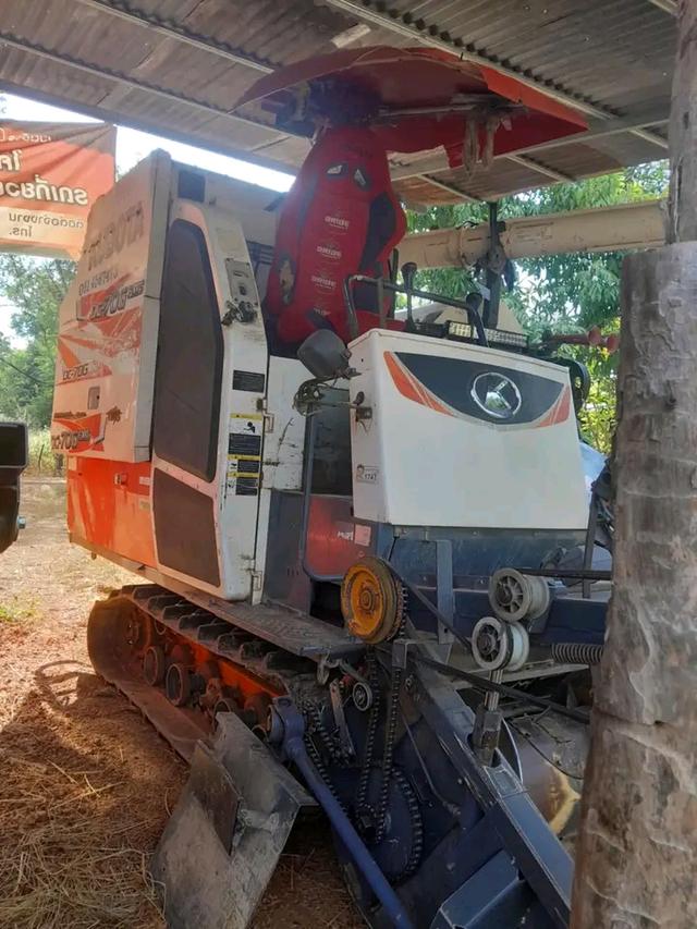 รีบขายรถเกี่ยวข้าว KUBOTA ใช้งานปกติ  2