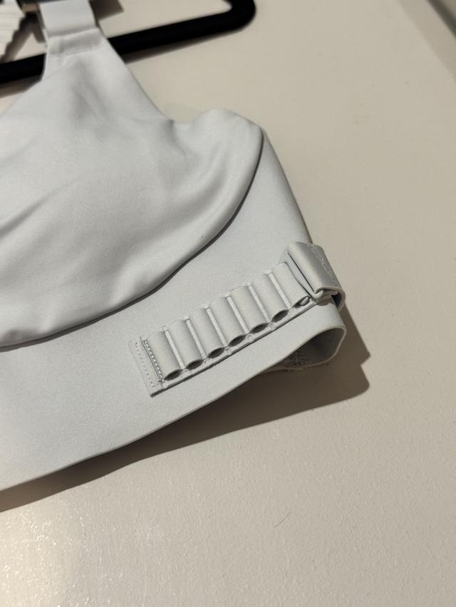 ADIDAS FastImpact Luxe Run High-Support Bra Aeroready-Tech (S-M) รูปที่ 3
