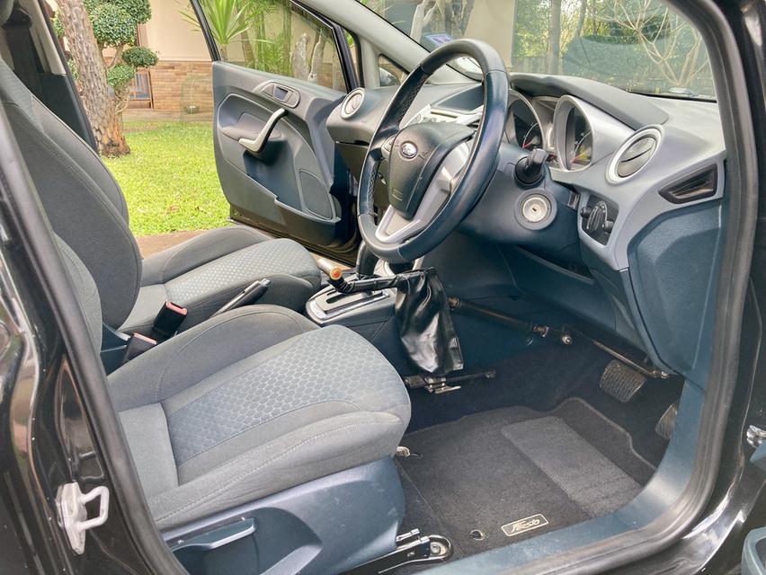 FORD Fiesta 1.6 Sport 2011 8