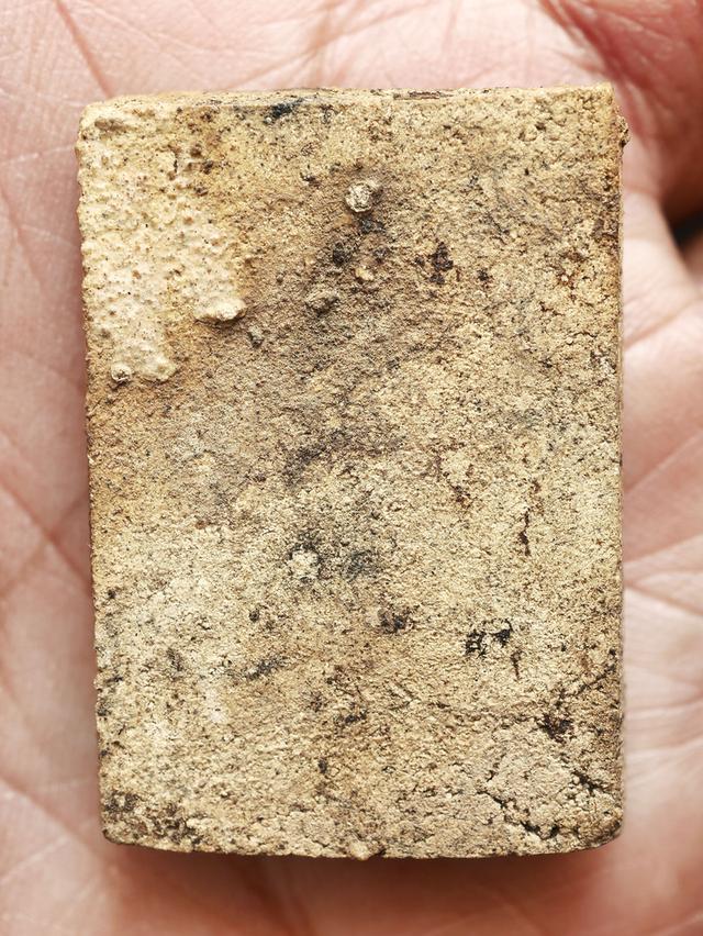 สมเด็จวัดเกศไชโย พิมพ์ 6 ชั้น อกตัน....เก่า เดิม เนื้อจัดๆ 8