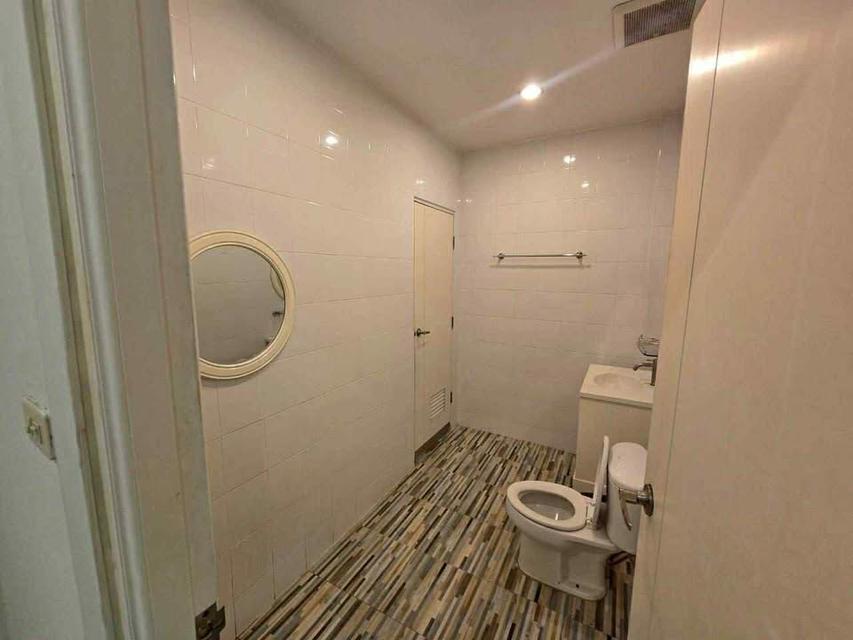 ให้เช่าโกดัง พร้อมออฟฟิศ สำนักงาน 4 ห้อง ขนาดพื้นที่ 550 ตร.ม. ศาลายา | ใกล้ขนส่ง มีห้องพักพนักงาน 12