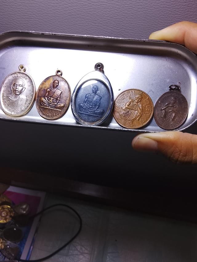 หลวงพ่อคูณหลากหลายรุ่น