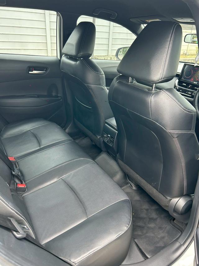 ขาย Toyota Cross 1.8Sport ปี21 13