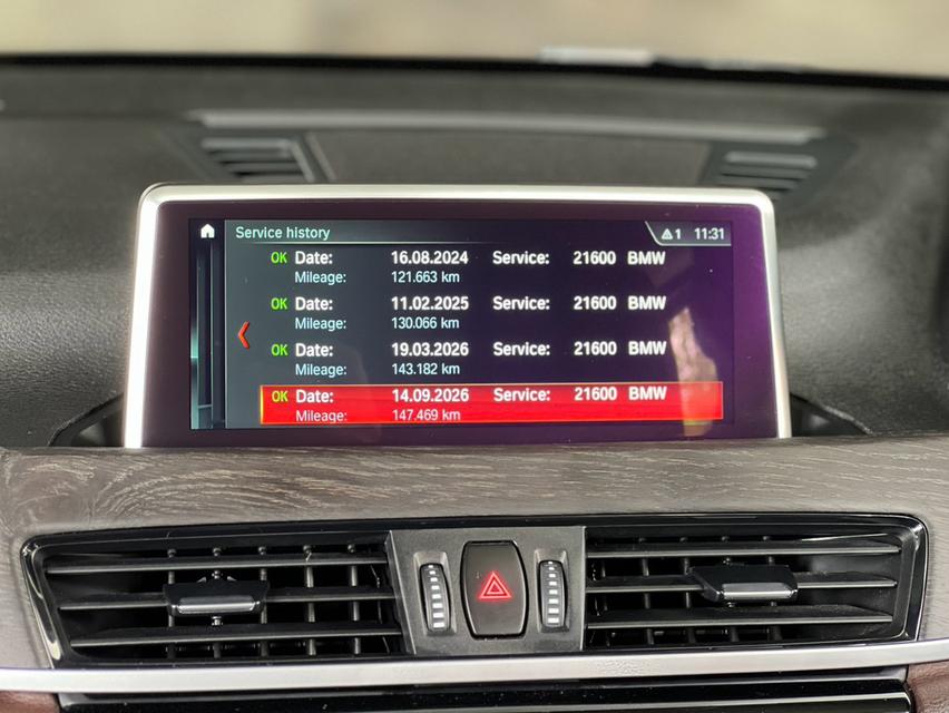 ปี 2019 BMW X1, 2.0 sDrive18d xLine รูปที่ 16